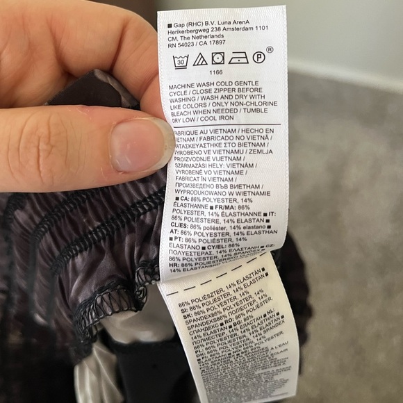 Athleta Grey Floral Savannah Jogger Pants Women’s Size 6T - Picture 15 of 16